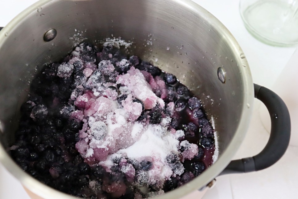 블루베리 콩포트 만들기 냉동 블루베리 요리 그릭요거트볼 만들기