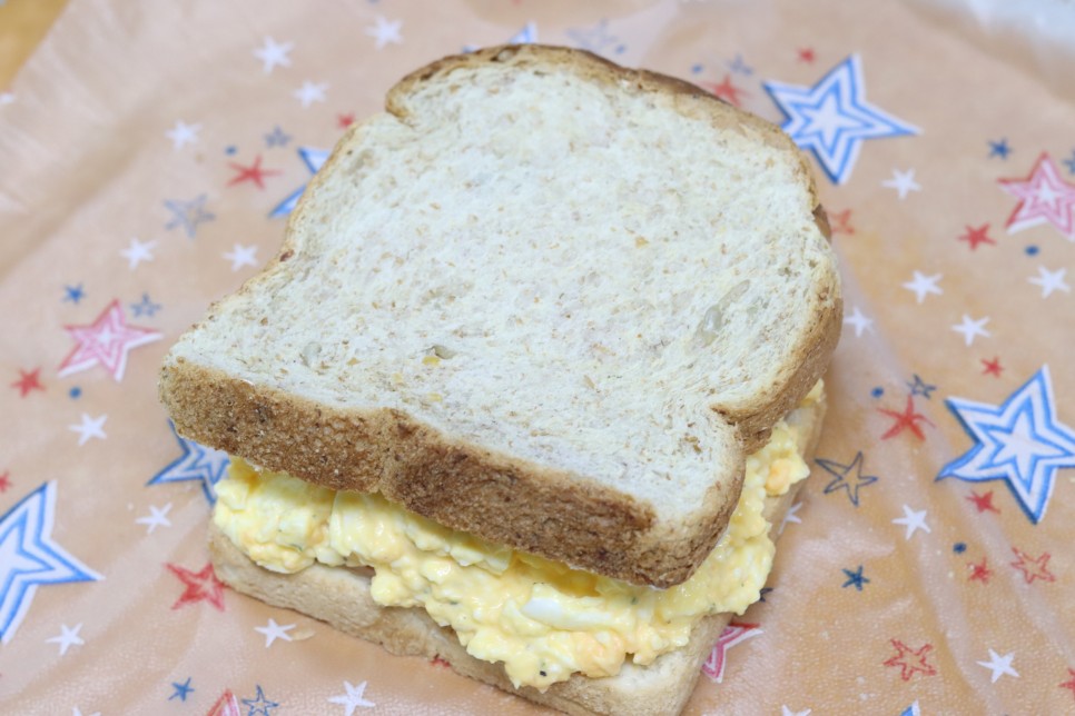 에그마요 샌드위치 만들기 에그마요 삶은 계란 샌드위치 만드는법