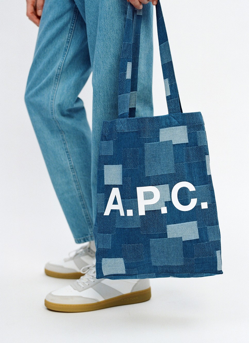 아페쎄(A.P.C.) 청바지 24SS 생지 데님 남성 청자켓 & 여성 데님 원피스 멋지잖아!