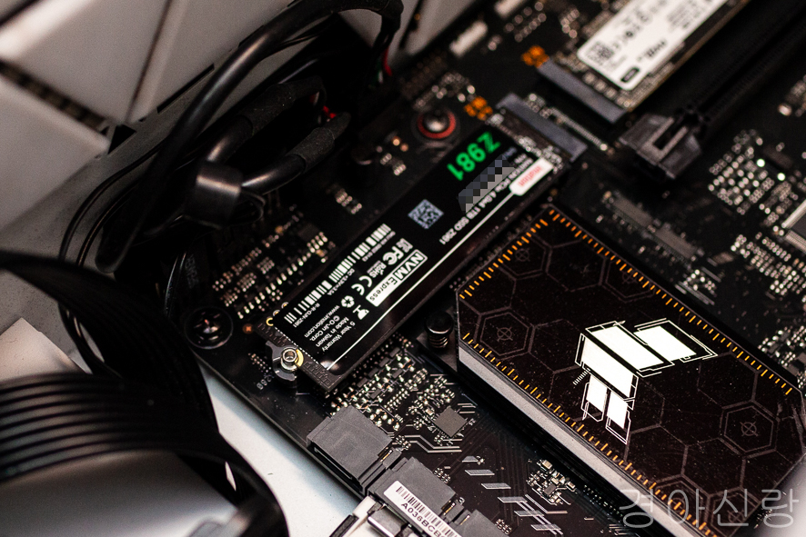 노트북 SSD로 추가하기 좋은 PCIe 4.0 NVMe M.2 SSD 이메이션 Z981 추천