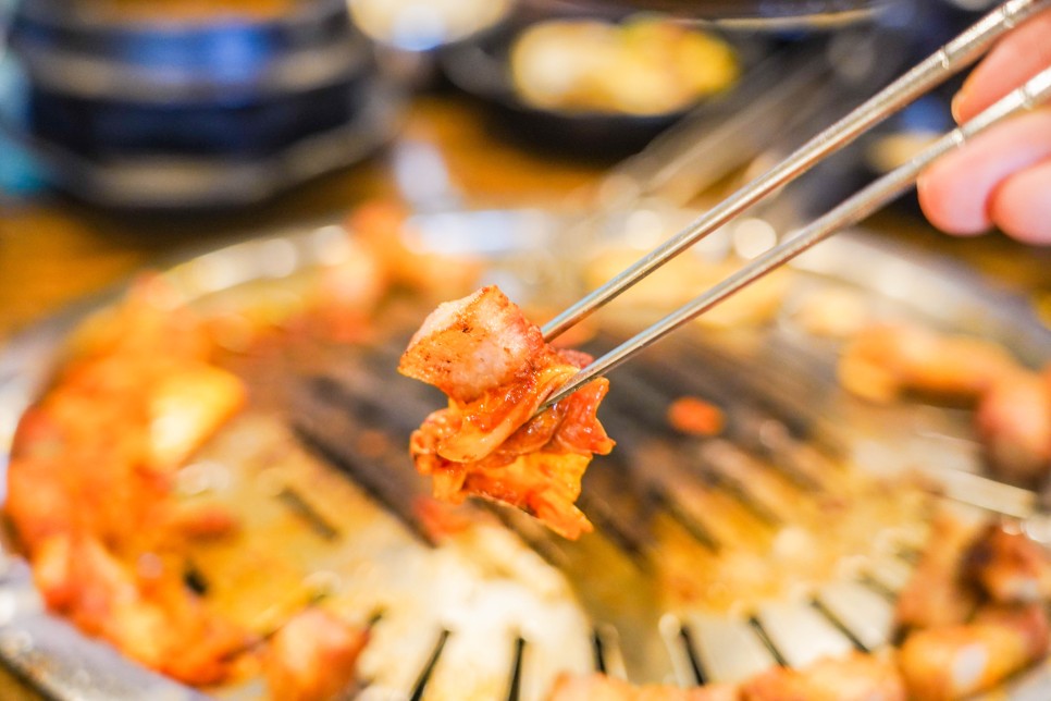 베트남 다낭 맛집 추천 시내 한식당 삼겹살 장어 굽고