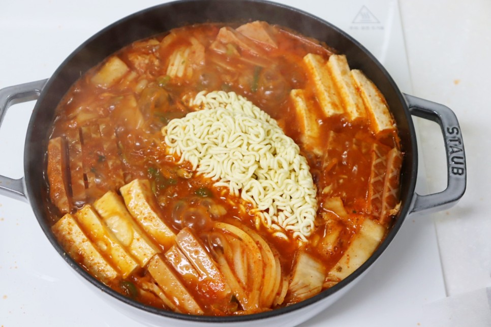 부대찌개 황금레시피 부대찌개 양념장 재료 레시피 부대찌개 만드는법