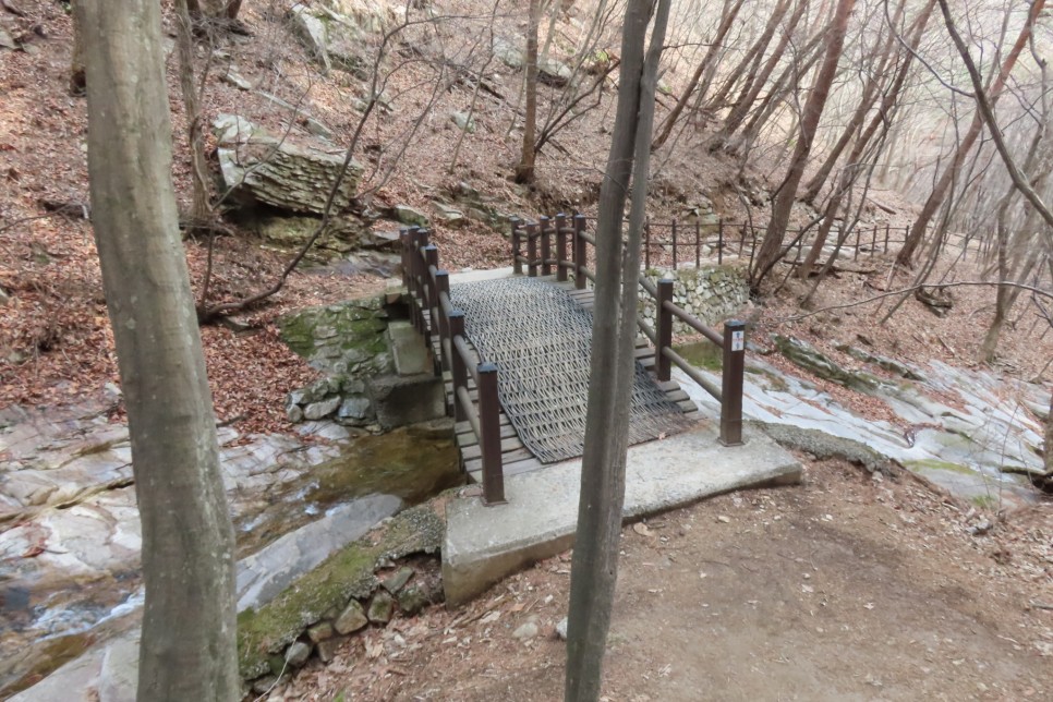 [계룡산국립공원] 장군봉~신선봉~남매탑~삼불봉으로 이어지는 병사골공원지킴터 코스 탐방