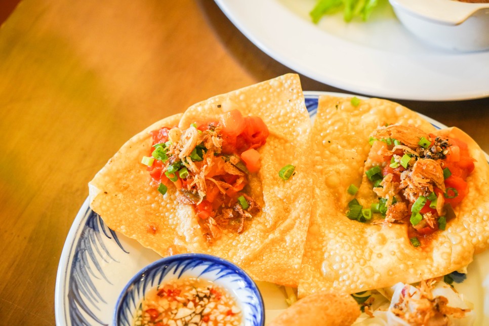 베트남 호이안 올드타운 맛집 현지인 식당 비엣응온