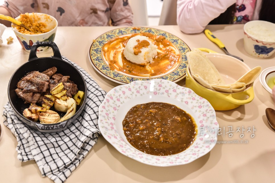 티아시아커리 치킨마크니 집밥계의 새로운 치트키 등장. 아이들 좋아하는 저녁메뉴