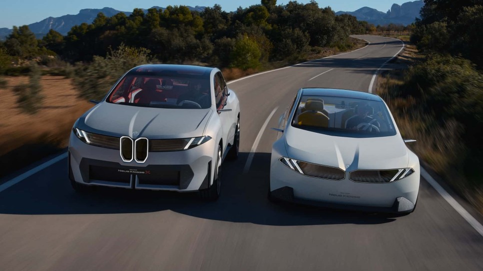4세대 풀체인지 2025 BMW X3, 위장막 프로토타입 공개