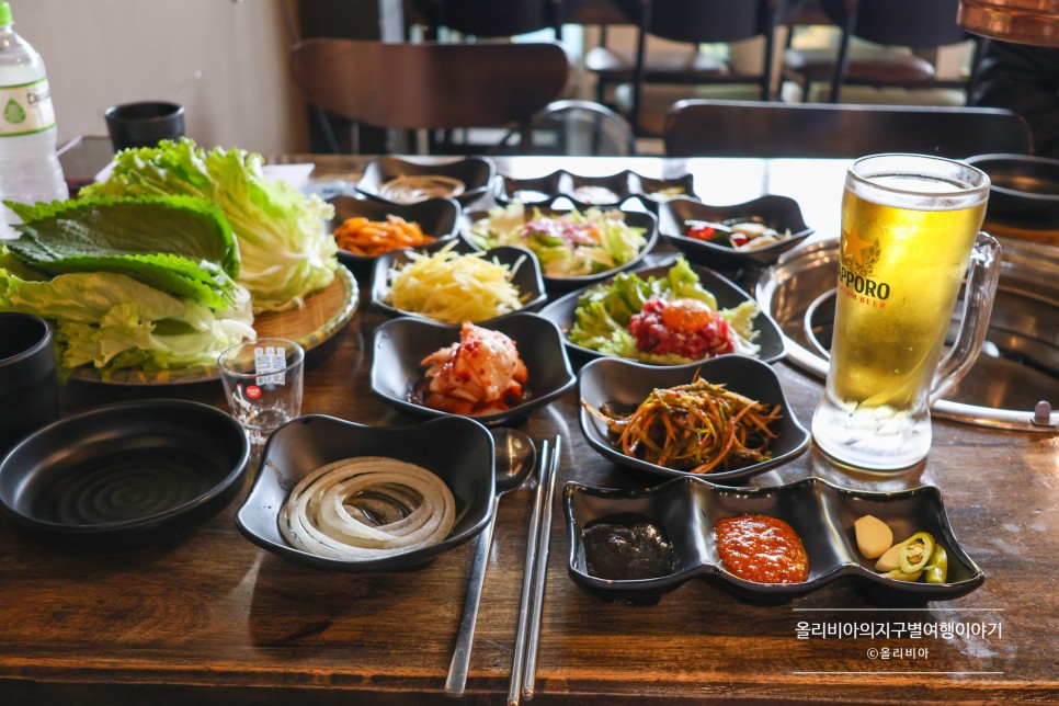 다낭 미케비치 한식당 삼겹살 굽고 주방 인정