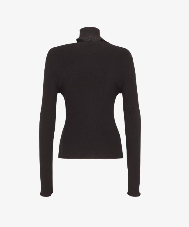안유진 난리난 블랙 컬러 펜디 니트 스웨터 가격은?