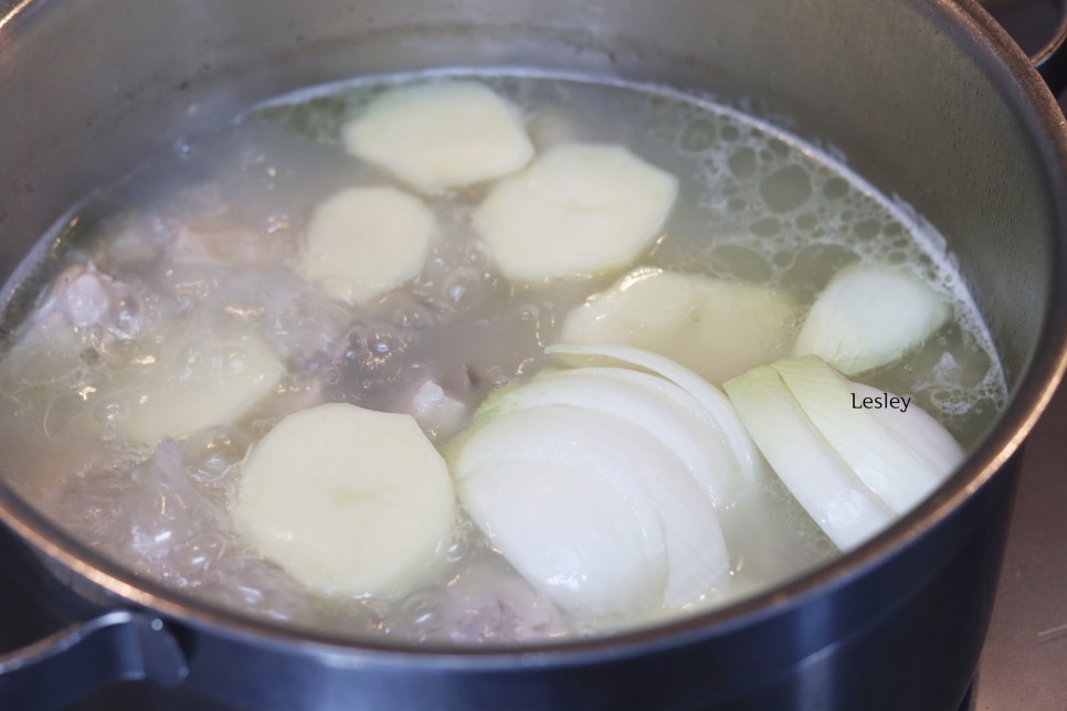 닭한마리 레시피 닭한마리 칼국수 양념 소스 닭요리