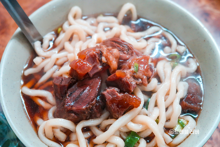 혼자 대만여행 타이베이 시먼딩 맛집 우육면 푸홍뉴러우멘