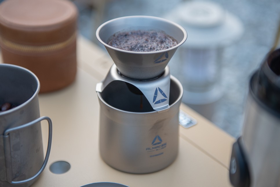 캠핑 커피 드리퍼 세트 티타늄 감성 캠핑장비 추천