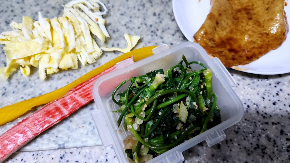 냉장고파먹기 집김밥말기 어묵김밥 재료 간단 김밥 어묵조림 두릅김밥 만들기