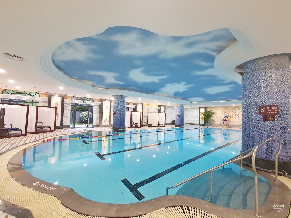 해외 중국 상하이 여행 인터컨티넨탈 상하이 루이진 호텔 객실 조식 수영장 라운지 후기