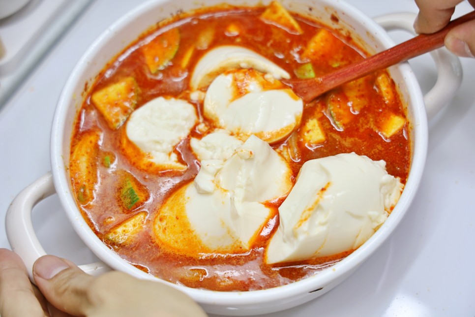 순두부찌개 끓이는법 레시피 얼큰한 국물요리 찌개요리 순두부요리