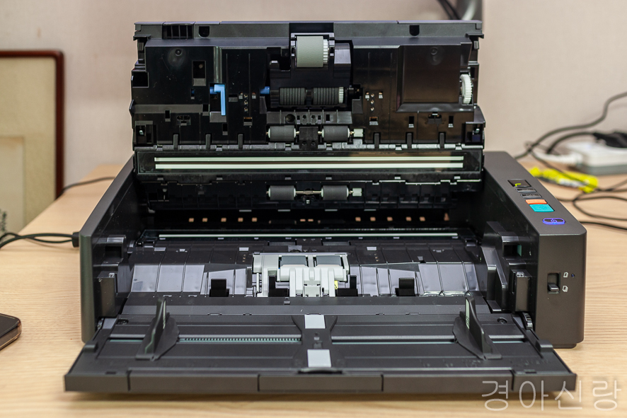 책스캔 및 PDF E북을 위한 북스캐너 DR-M1060 II 캐논스캐너 후기