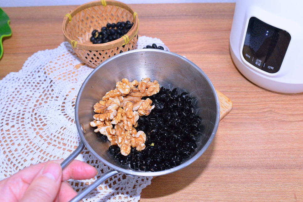두유제조기 오연수두유제조기 검은콩두유 만들기 간단하네.