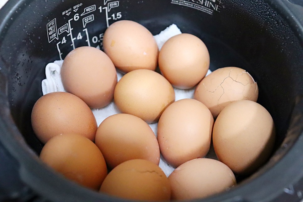 전기밥솥 구운계란 만들기 맥반석계란 훈제계란 만들기 간단한 계란요리