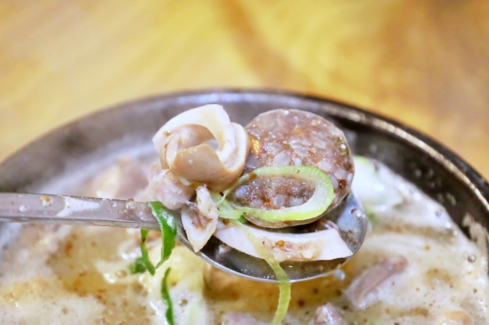 제주 고기국수 제주공항 근처 고기국수 제주도 웨이팅 맛집 또똣