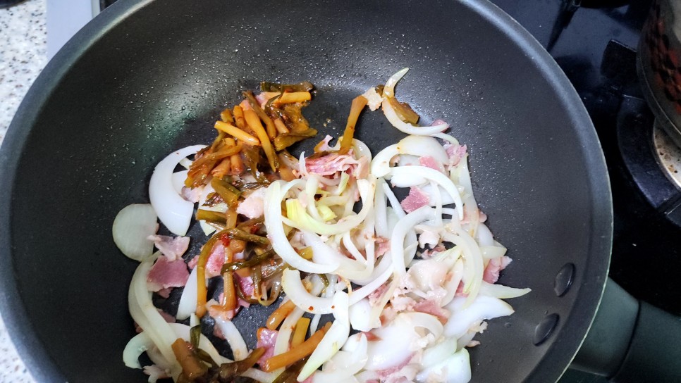 한그릇음식 파김치 볶음밥 만드는법 쉰파김치 묵은파김치 익은파김치 요리