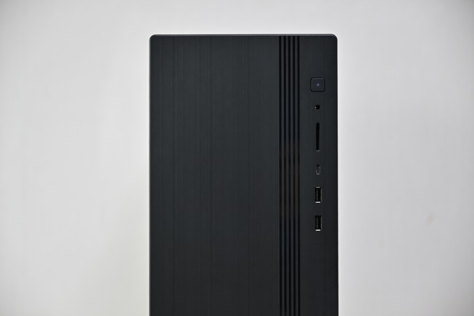 인텔 14세대 i5 방송용 게임용 컴퓨터로 추천하는 삼성 데스크탑 DM500TGA-A58A