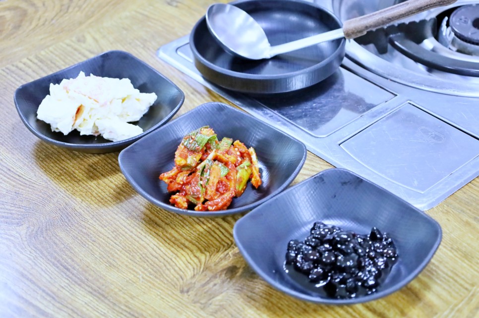 제주 서귀포 올레시장 맛집 제주도 매일올레시장 하르방 식당