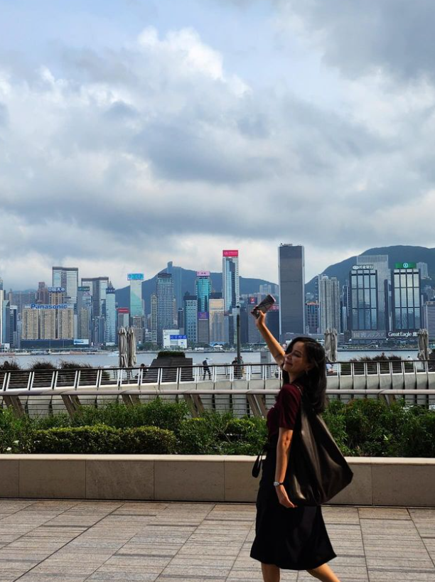 고소영 홍콩에서 착용한 더로우 가방 숄더백 가격은?