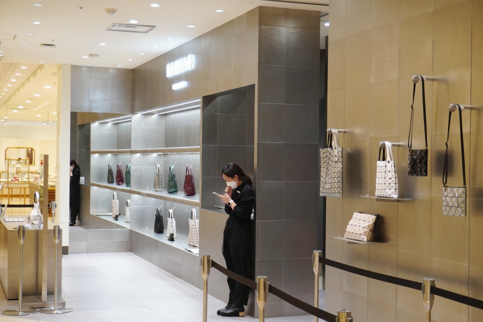 일본 여행 쇼핑리스트 미우미우 신발 사이즈, 가격 +후쿠오카 이와타야 백화점