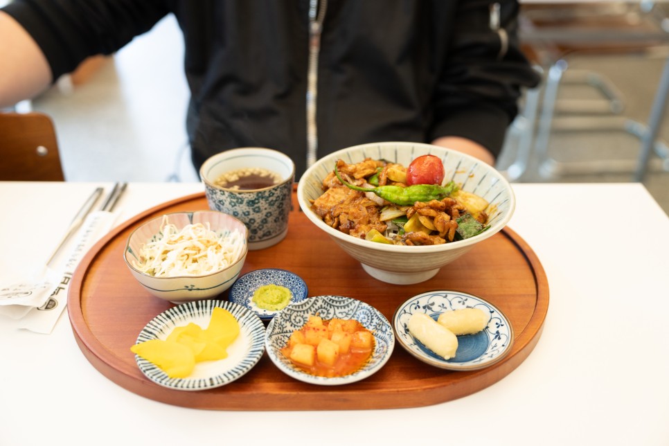 공릉맛집 핵밥과기대점 - 큐브스테이크덮밥과 돼지갈비양념덮밥으로 든든한 점심 식사