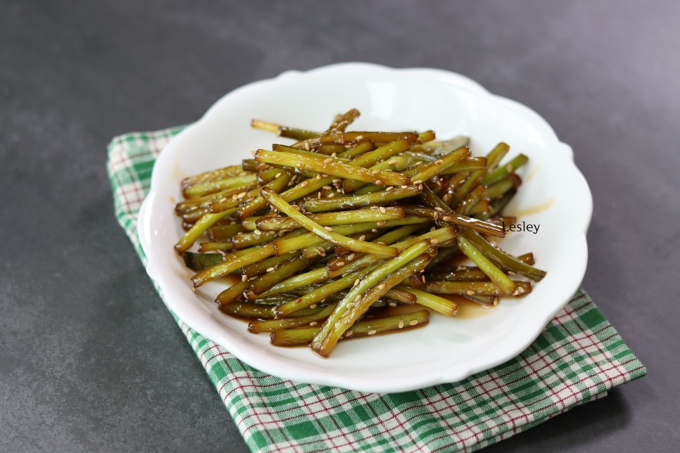 마늘쫑조림 레시피 마늘쫑 간장조림 마늘종 요리 도시락반찬