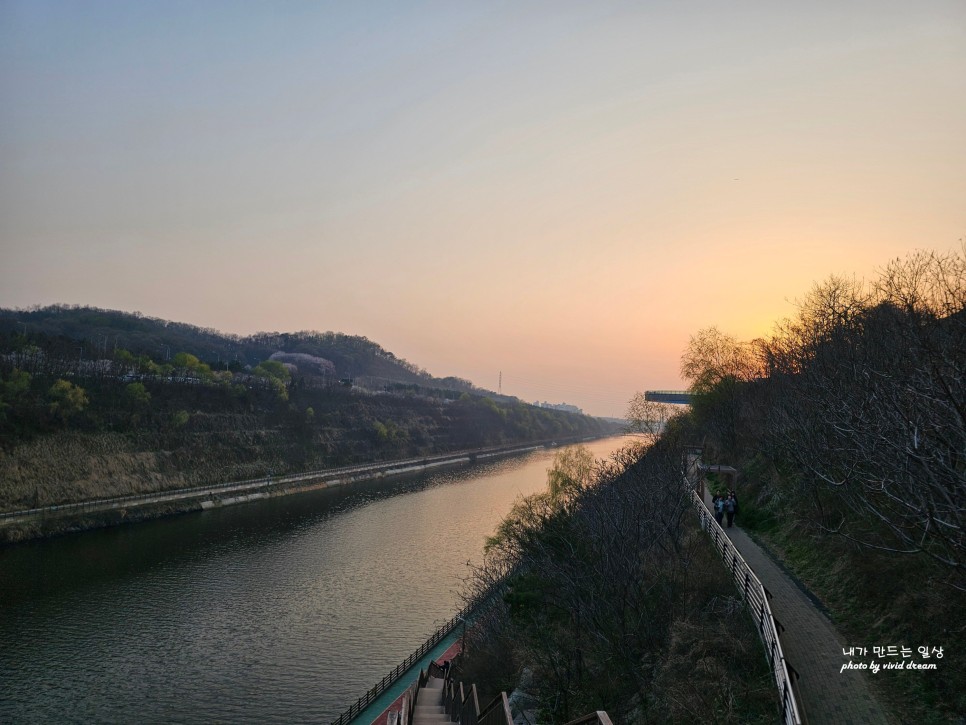 인천 근교 가볼만한곳 노을·야경 명소 아라뱃길 카페