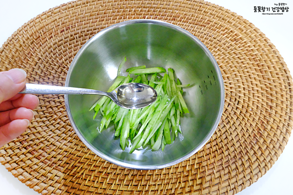 크래미 유부초밥 만들기 토핑 아이 소풍 도시락 메뉴