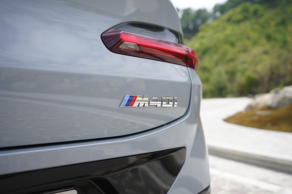 BMW X4 M40i 시승기, M퍼포먼스 모델의 매력