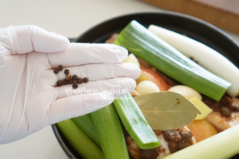 무수분 수육 맛있게 삶는법 돼지고기 삼겹살 수육 삶는법