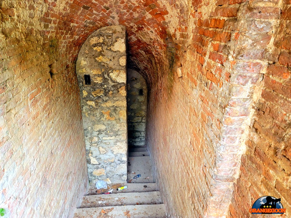 (이탈리아 베로나 / 산 베르나르디노 요새) 스칼리제르 가문의 두려움이 만들어낸 요새. 아주 튼튼하게 최신식 건축기술을 이용해서 만든 곳 Bastione San Bernardino
