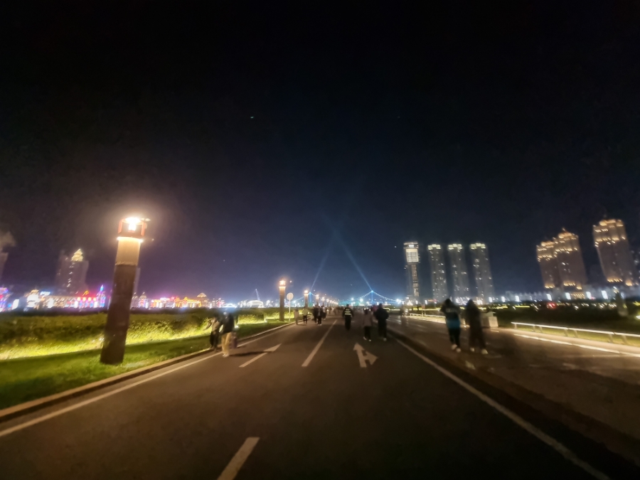 중국 대련 싱하이광장(성해광장) - 中国大连星海广场 : 야간 분수쇼 + 조명쇼