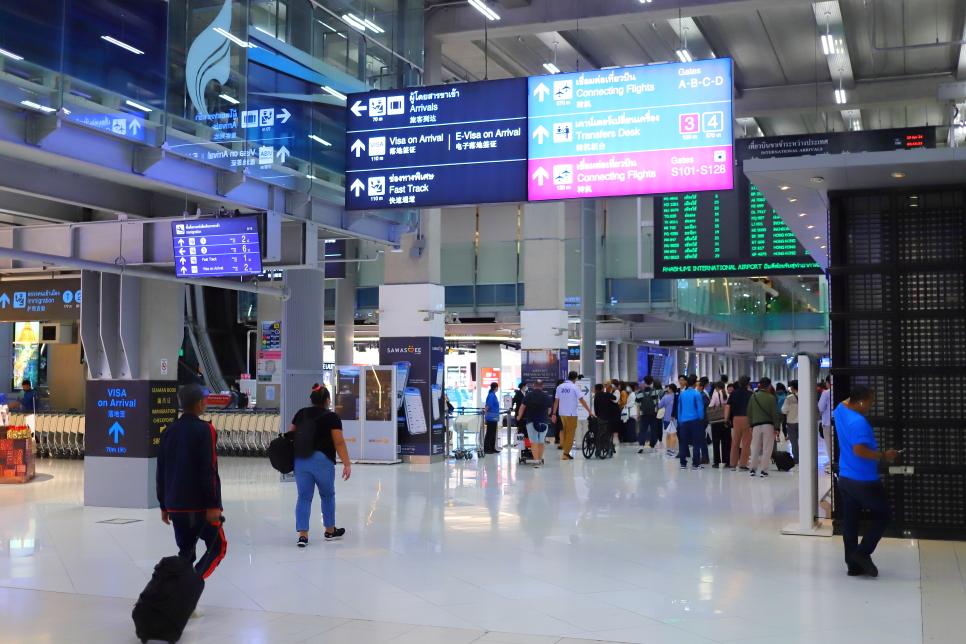 방콕 공항 픽업 클룩 추천 수완나품공항 시내 호텔 이동 택시보다 편함