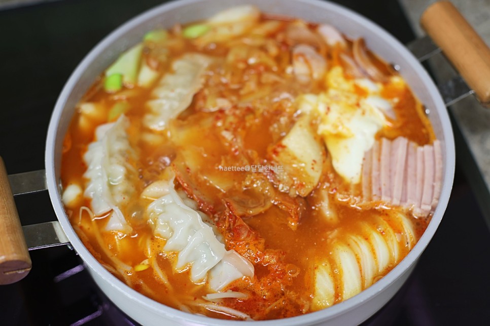 김치 부대찌개 황금레시피 햄 부대찌개 양념장 만들기