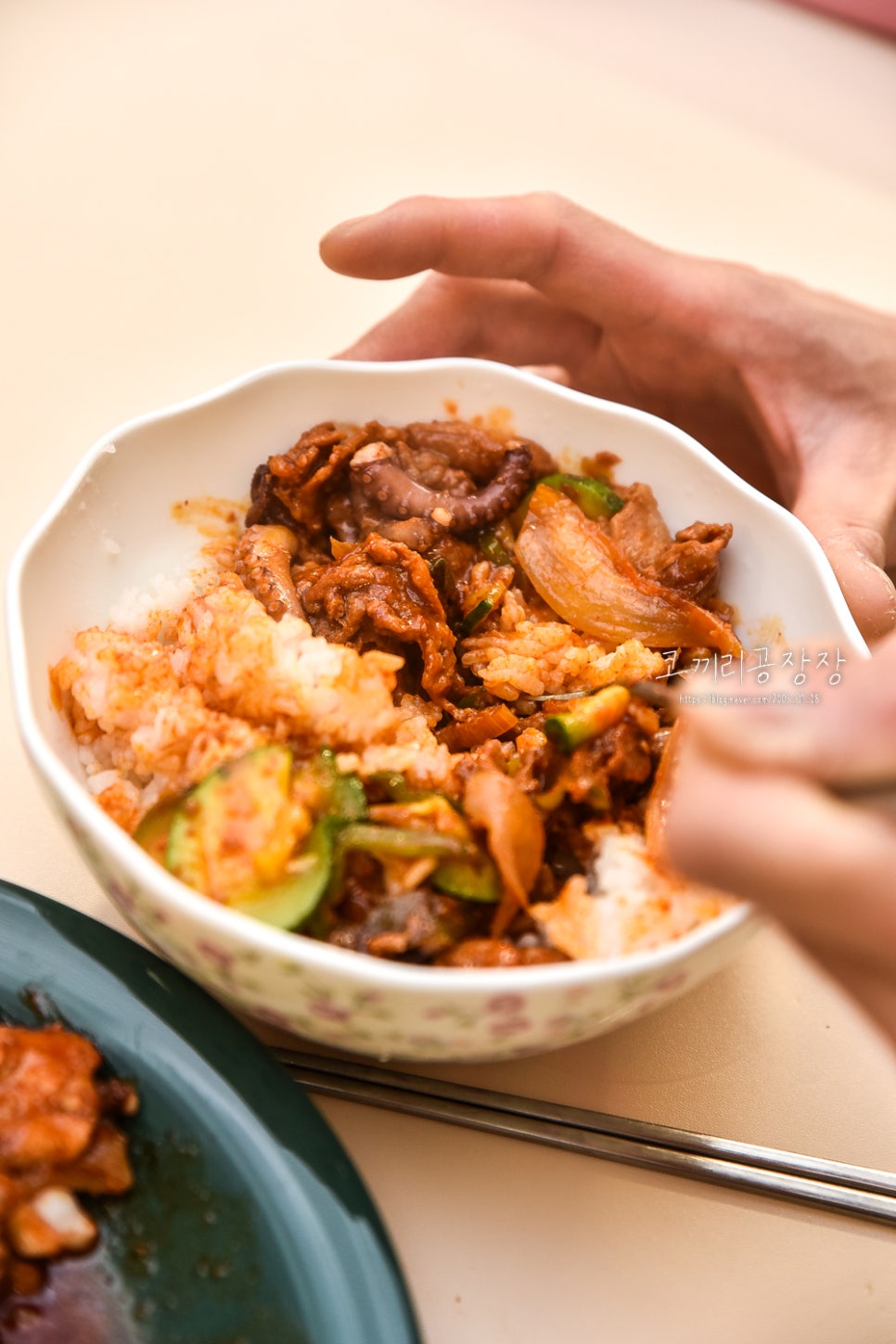 반기수라 양희경 손질낙지 집에서 손쉽게 맛낼 수 있는 낙지볶음 밀키트 후기