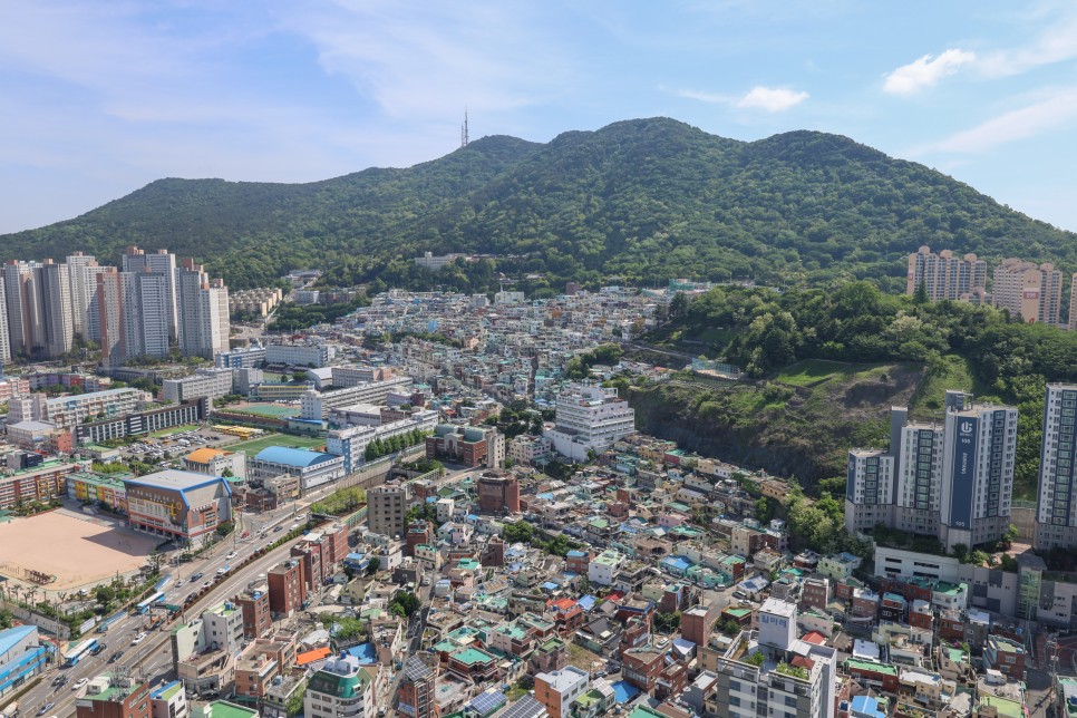 부산 호캉스 아바니 센트럴 호텔 뷔페 조식 큐브 데이트 코스 더 스카이 추천