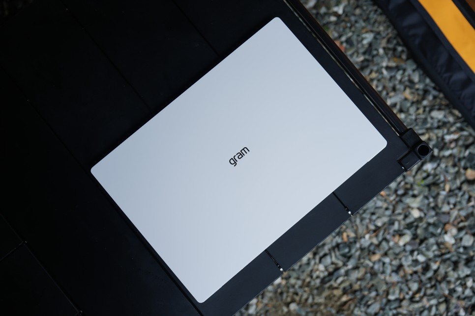 고성능 16인치 노트북 2024 LG 그램 프로 16ZD90SP- GX76K 리뷰