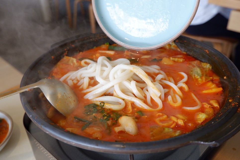 서울 신당동 핫플 돼지곱창전골 맛집 연해장