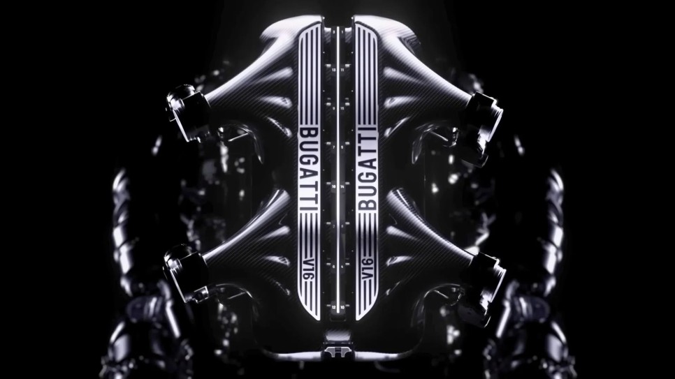 부가티 시론 후속의 V16 엔진은 길이가 1미터에 달해