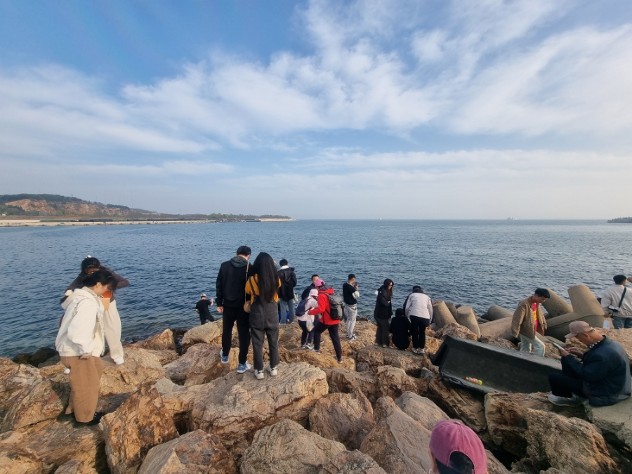 대련여행 가볼만한 곳 : 어인부두 大连市 渔人码头 - 사진찍기 좋은 관광명소