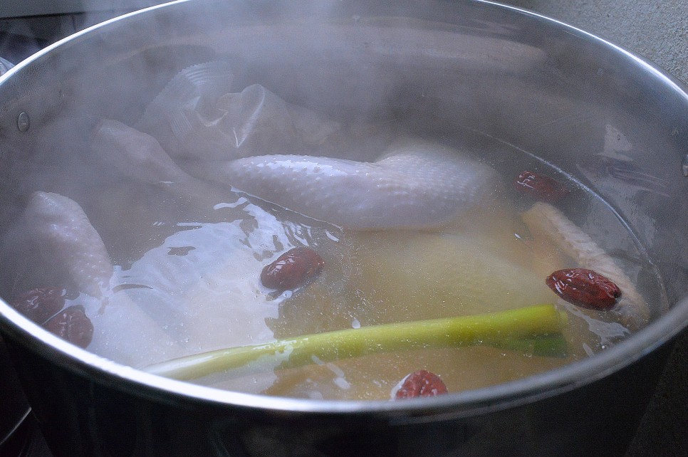 해신탕 만들기 해신탕 재료 레시피 봄철보양식 전복삼계탕 끓이는법