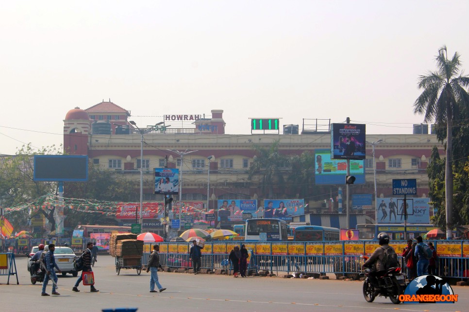 (인도 콜카타 / 하우라 역 #3) 인도 동북부의 중심도시. 인도 제국 수도의 역사를 공부하는 시간. 콜카타의 관문 Howrah Railway Station
