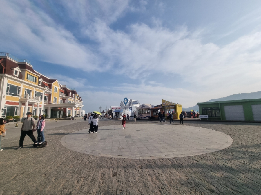 대련여행 가볼만한 곳 : 어인부두 大连市 渔人码头 - 사진찍기 좋은 관광명소