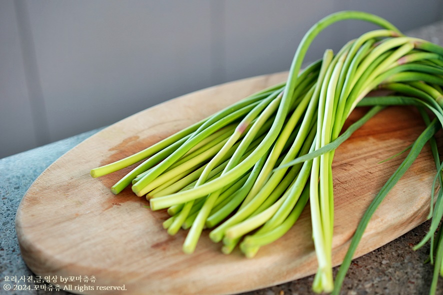 간장 마늘쫑 장아찌 담그는법 만들기 짜지않은 마늘종장아찌