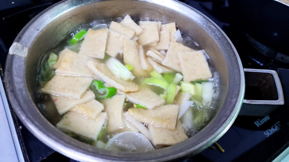 간단한 국요리 어묵 무국 끓이기 고기없는 무국 오뎅국 끓이는법 어묵요리