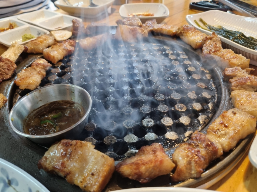 은평구 맛집 제주마실 조용한분위기의 고기집