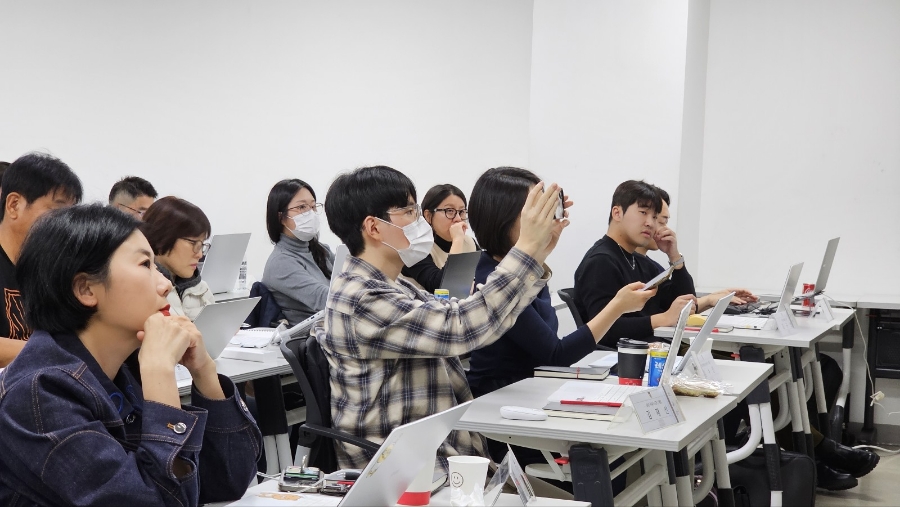 네이버 블로그 글쓰기로 10억 챙긴 이영현 교수 이야기